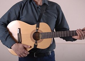 Мозеръ CS-3 Ремень для классической гитары от музыкального магазина МОРОЗ МЬЮЗИК