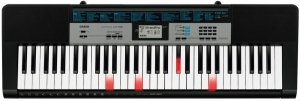 CASIO LK-136 синтезатор 61 клавиша с подсветкой, 32-нотная полифония (максимально), 120 тембров, 70 стилей от музыкального магазина МОРОЗ МЬЮЗИК