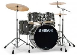 Sonor 17507147 AQX Studio Set BMS 17354 барабанная установка 10/12/14/14/20, стойки (без стула) + железо B8, цвет чёрный от музыкального магазина МОРОЗ МЬЮЗИК